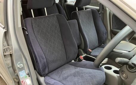 Honda Stream II, 2011 год, 968 000 рублей, 10 фотография