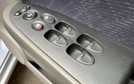 Honda Stream II, 2011 год, 968 000 рублей, 17 фотография