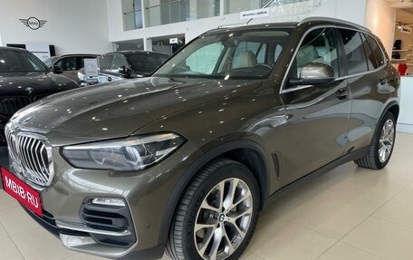 BMW X5, 2021 год, 5 900 000 рублей, 2 фотография