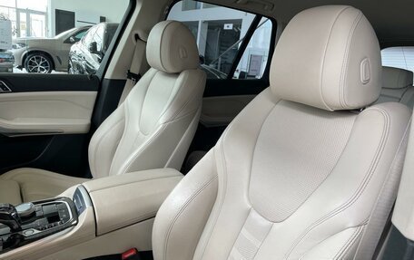 BMW X5, 2021 год, 5 900 000 рублей, 13 фотография