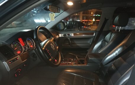 Volkswagen Touareg III, 2008 год, 1 000 000 рублей, 11 фотография