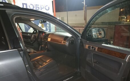Volkswagen Touareg III, 2008 год, 1 000 000 рублей, 2 фотография