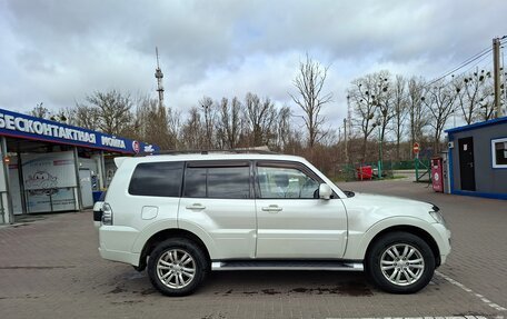 Mitsubishi Pajero IV, 2014 год, 1 990 000 рублей, 5 фотография