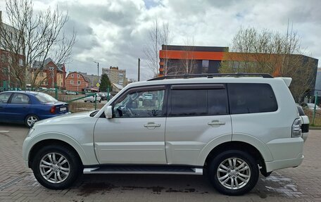 Mitsubishi Pajero IV, 2014 год, 1 990 000 рублей, 3 фотография