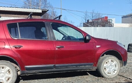 Renault Sandero I, 2011 год, 380 000 рублей, 3 фотография