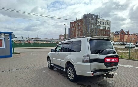 Mitsubishi Pajero IV, 2014 год, 1 990 000 рублей, 8 фотография