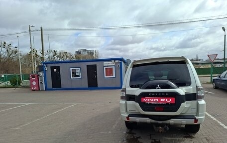 Mitsubishi Pajero IV, 2014 год, 1 990 000 рублей, 7 фотография