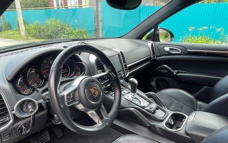 Porsche Cayenne III, 2017 год, 3 970 000 рублей, 7 фотография