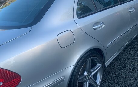 Mercedes-Benz E-Класс, 2004 год, 1 500 000 рублей, 15 фотография