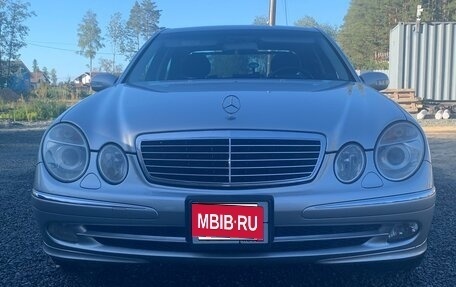 Mercedes-Benz E-Класс, 2004 год, 1 500 000 рублей, 6 фотография