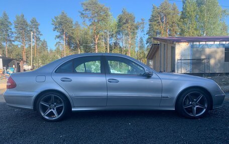 Mercedes-Benz E-Класс, 2004 год, 1 500 000 рублей, 18 фотография