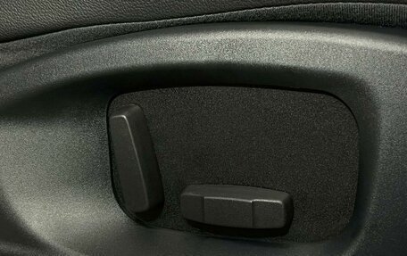 Jaguar F-Pace, 2016 год, 2 499 000 рублей, 25 фотография