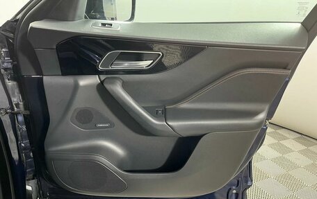 Jaguar F-Pace, 2016 год, 2 499 000 рублей, 29 фотография