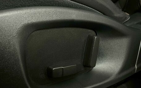 Jaguar F-Pace, 2016 год, 2 499 000 рублей, 30 фотография