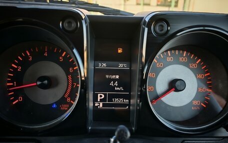 Suzuki Jimny, 2022 год, 1 750 000 рублей, 10 фотография