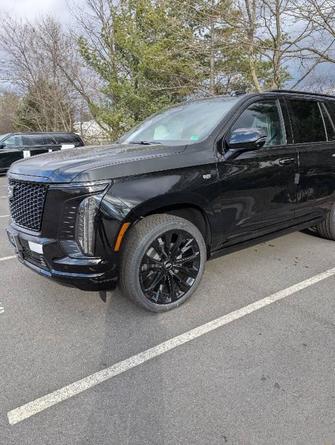 Cadillac Escalade V, 2025 год, 27 000 000 рублей, 1 фотография