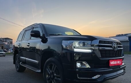 Toyota Land Cruiser 200, 2013 год, 4 450 000 рублей, 1 фотография