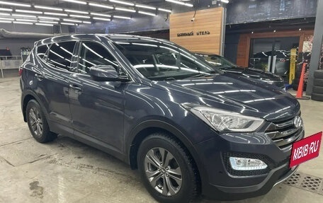 Hyundai Santa Fe III рестайлинг, 2012 год, 2 100 000 рублей, 1 фотография