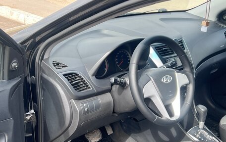 Hyundai Solaris II рестайлинг, 2012 год, 750 000 рублей, 9 фотография