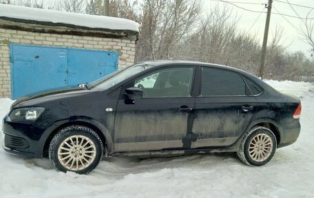 Volkswagen Polo VI (EU Market), 2011 год, 730 000 рублей, 2 фотография
