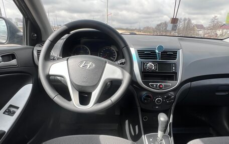 Hyundai Solaris II рестайлинг, 2012 год, 750 000 рублей, 11 фотография
