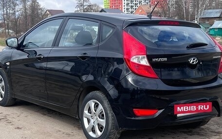 Hyundai Solaris II рестайлинг, 2012 год, 750 000 рублей, 7 фотография
