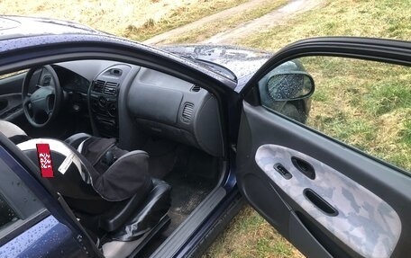 Mitsubishi Carisma I, 1995 год, 240 000 рублей, 6 фотография