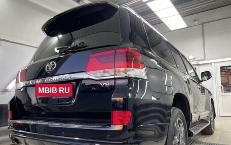 Toyota Land Cruiser 200, 2013 год, 4 450 000 рублей, 2 фотография