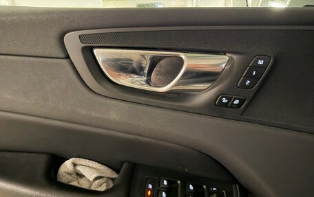 Volvo XC60 II, 2019 год, 3 900 000 рублей, 7 фотография