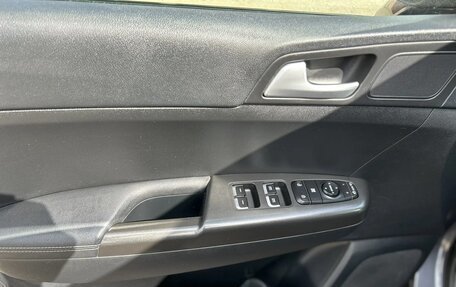 KIA Sportage IV рестайлинг, 2018 год, 1 919 000 рублей, 6 фотография