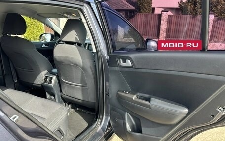 KIA Sportage IV рестайлинг, 2018 год, 1 919 000 рублей, 10 фотография