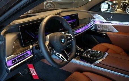 BMW 7 серия, 2025 год, 22 575 000 рублей, 7 фотография
