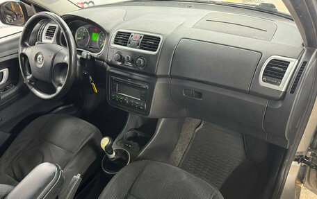 Skoda Fabia II, 2009 год, 449 000 рублей, 12 фотография