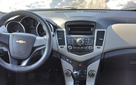 Chevrolet Cruze II, 2011 год, 630 000 рублей, 18 фотография