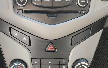 Chevrolet Cruze II, 2011 год, 630 000 рублей, 23 фотография