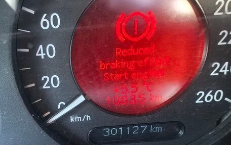 Mercedes-Benz E-Класс, 2002 год, 450 000 рублей, 8 фотография