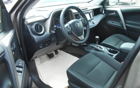 Toyota RAV4, 2015 год, 1 980 000 рублей, 8 фотография