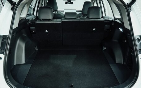 Toyota RAV4, 2025 год, 5 300 000 рублей, 39 фотография