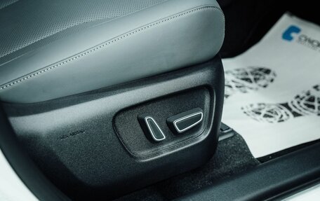 Toyota RAV4, 2026 год, 5 300 000 рублей, 22 фотография