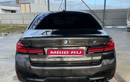 BMW 5 серия, 2018 год, 3 290 000 рублей, 8 фотография