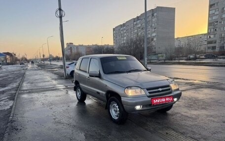 Chevrolet Niva I рестайлинг, 2007 год, 489 999 рублей, 1 фотография