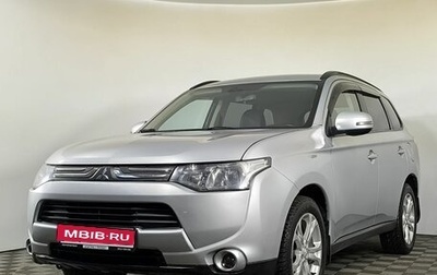 Mitsubishi Outlander III рестайлинг 3, 2014 год, 1 600 000 рублей, 1 фотография