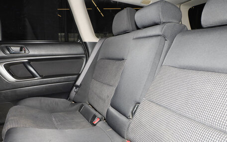 Subaru Outback III, 2003 год, 749 000 рублей, 17 фотография