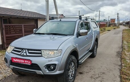 Mitsubishi L200 IV рестайлинг, 2014 год, 2 200 000 рублей, 1 фотография