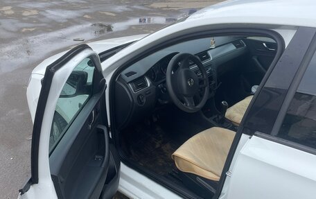 Skoda Rapid I, 2017 год, 820 000 рублей, 7 фотография