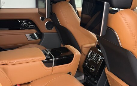 Land Rover Range Rover IV рестайлинг, 2020 год, 11 200 000 рублей, 33 фотография