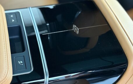 Land Rover Range Rover IV рестайлинг, 2020 год, 11 200 000 рублей, 32 фотография