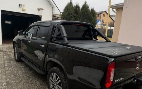 Mercedes-Benz X-Класс I, 2018 год, 4 200 000 рублей, 6 фотография