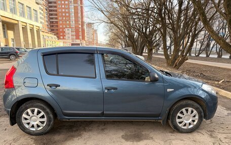 Renault Sandero I, 2013 год, 704 000 рублей, 2 фотография