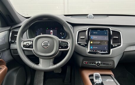 Volvo XC90 II рестайлинг, 2024 год, 10 250 000 рублей, 18 фотография